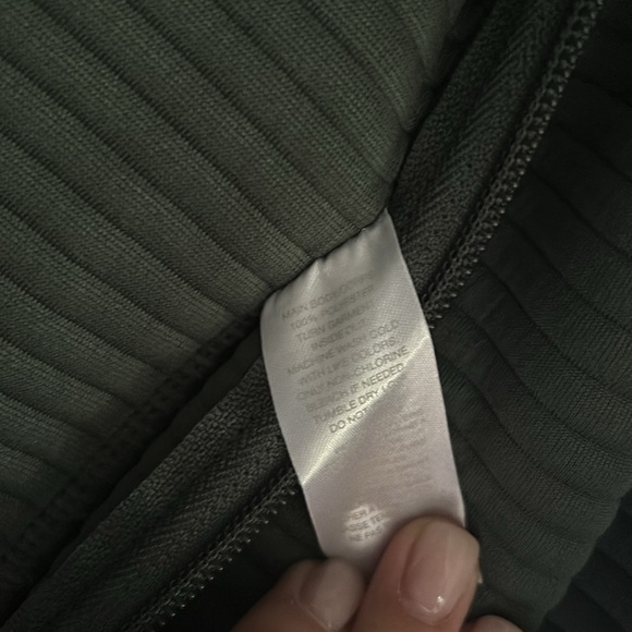 Zella jacket - Picture 5 of 6